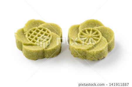 Mid-Autumn Festival, mooncake, mung bean cake, white base, back removed. Mid-Autumn Festival, mooncake, mung bean cake, white base, back removed. 141911887