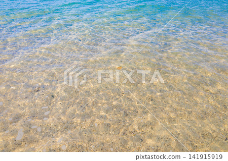 熱帶度假勝地,擁有類似沖繩的海和沙灘,以及平靜的海浪(奄美大島,鹿兒島縣) 熱帶度假勝地,擁有類似沖繩的海和沙灘,以及平靜的海浪(奄美大島,鹿兒島縣) 141915919