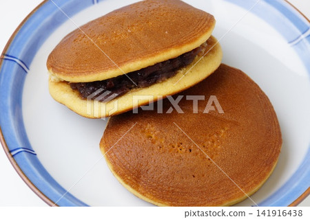Mikasa-yaki Dorayaki Mikasa-yaki Dorayaki 141916438