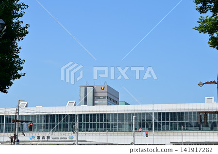 South exit of Toyama Station South exit of Toyama Station 141917282