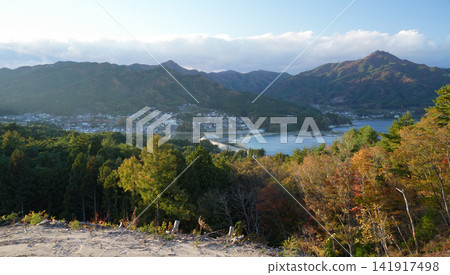 View of the Kirikiri area from the Rias Scenic Line in Otsuchi Town, Iwate Prefecture. View of the Kirikiri area from the Rias Scenic Line in Otsuchi Town, Iwate Prefecture. 141917498