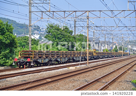 東海道本線、大磯~二宮、JR貨運、EF210-301(吹田)+新日鐵Chiki 14B、Chiki 5400-4 東海道本線、大磯~二宮、JR貨運、EF210-301(吹田)+新日鐵Chiki 14B、Chiki 5400-4 141920228