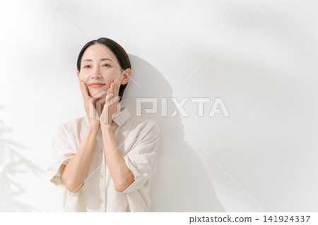 女性皮膚護理 女性皮膚護理 141924337