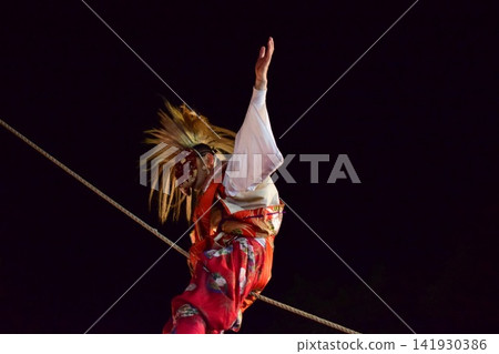 A sacred dance performance by Buzen Kagura dancers dancing in the air (Buzen City, Fukuoka Prefecture) A sacred dance performance by Buzen Kagura dancers dancing in the air (Buzen City, Fukuoka Prefecture) 141930386