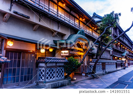 【靜岡縣伊東市】東海館,一座傳統的日式建築 【靜岡縣伊東市】東海館,一座傳統的日式建築 141931551