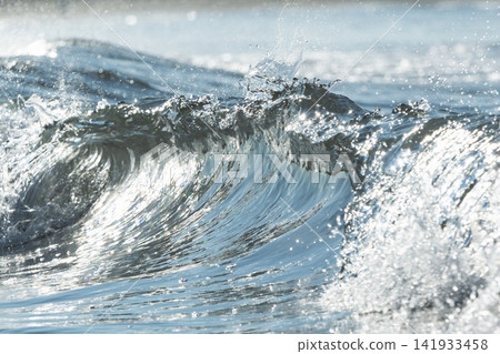湘南久沼海灘:海浪的瞬間 湘南久沼海灘:海浪的瞬間 141933458