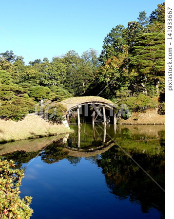 京都桂離宮,土橋,鏡中倒影 京都桂離宮,土橋,鏡中倒影 141933667