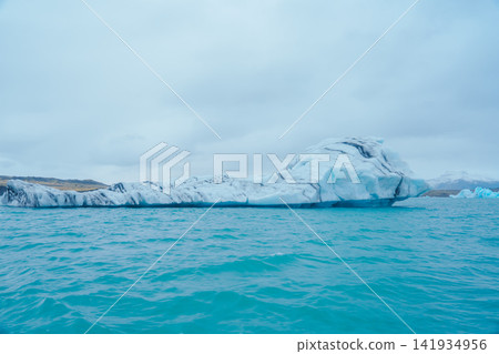 Jokulsarlon Glacier Lake in Iceland 141934956