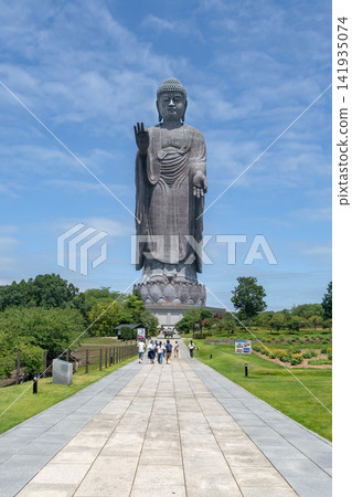 茨城縣牛久市的牛久大佛 茨城縣牛久市的牛久大佛 141935074