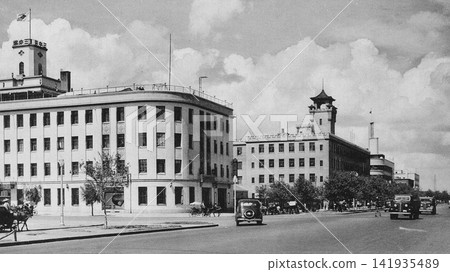 Old photo 1933-1945, Manchukuo, Xinjing (Changchun, China), Datong Street and San-Nakai Department Store, Xinjing 141935489