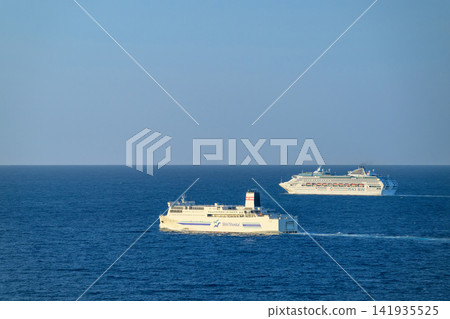 Shin Nihonkai Ferry and Cruise Ship_7757 Shin Nihonkai Ferry and Cruise Ship_7757 141935525