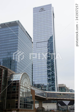 the building in a cloudy day, the building of the cullinan inTorontp, w-hotel hongkong, high class residential development, the cullinan, gemini architecture ,landmark residential building. High the building in a cloudy day, the building of the cullinan inTorontp, w-hotel hongkong, high class residential development, the cullinan, gemini architecture ,landmark residential building. High 141937257