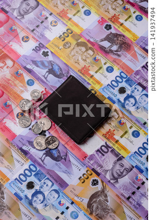Philippines, Philippine peso banknotes and coins for trade and exchange Philippines, Philippine peso banknotes and coins for trade and exchange 141937494