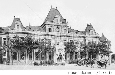Old photograph, 1926-1932, Dalian, China, Manchurian and Mongolian Materials Reference Museum (renamed Manchurian Resources Museum in 1932). Old photograph, 1926-1932, Dalian, China, Manchurian and Mongolian Materials Reference Museum (renamed Manchurian Resources Museum in 1932). 141938018