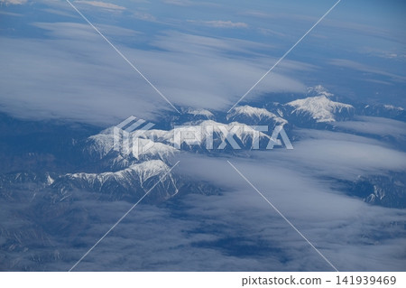 在南阿爾卑斯山的山脈 在南阿爾卑斯山的山脈 141939469