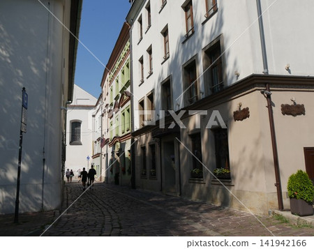 Cobblestone streets in the Gazimierz district of Krakow Cobblestone streets in the Gazimierz district of Krakow 141942166