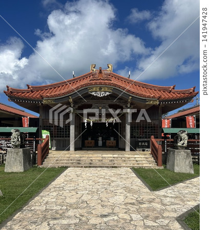 宮古神社的神社建築與藍天 141947428