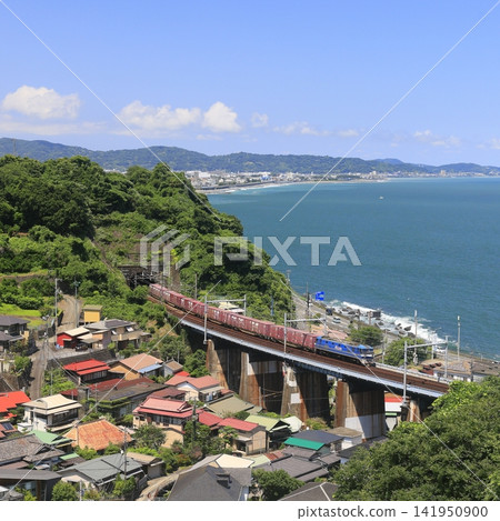 Freight train running on the Tokaido Line Freight train running on the Tokaido Line 141950900