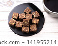 Crunch chocolate Crunch chocolate 141955214