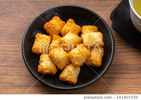 Salted rice crackers 141955350