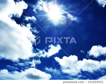 天空、雲朵、風景、藍天、大自然、晴朗、太陽、藍色、光線、背景、晴朗天氣、夏季、背景、藍色、景色 天空、雲朵、風景、藍天、大自然、晴朗、太陽、藍色、光線、背景、晴朗天氣、夏季、背景、藍色、景色 141959451