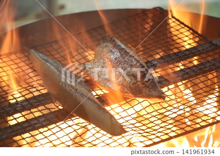 Seared bonito from Yaizu Fish Market in Yaizu City, Shizuoka Prefecture 141961934