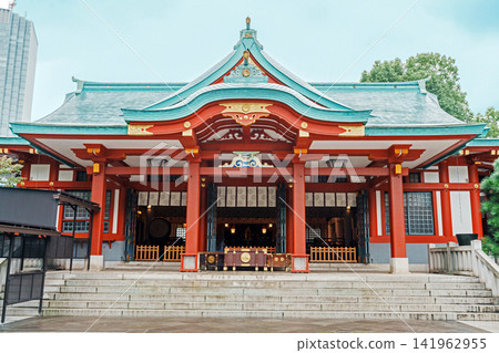 雨後的東京赤坂日枝神社本殿。 雨後的東京赤坂日枝神社本殿。 141962955