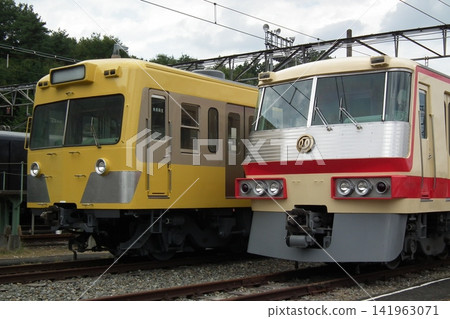 西武鐵道的101號機車Kuha 1224和5000系列機車Kuha 5503將在橫瀨活動中展出。 西武鐵道的101號機車Kuha 1224和5000系列機車Kuha 5503將在橫瀨活動中展出。 141963071