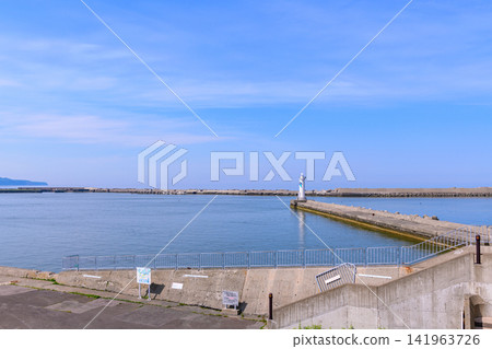 Hokkaido, Abashiri: The sea, the river, and the town Hokkaido, Abashiri: The sea, the river, and the town 141963726