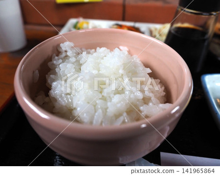 Delicious-looking white rice Delicious-looking white rice 141965864