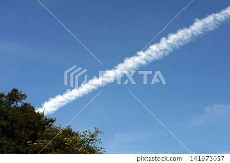 飛機雲 141973057