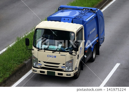Garbage truck (garbage truck) image Garbage truck (garbage truck) image 141975224