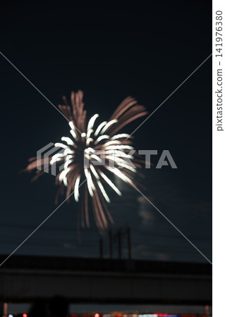 Trails of light, fantastical fireworks Trails of light, fantastical fireworks 141976380