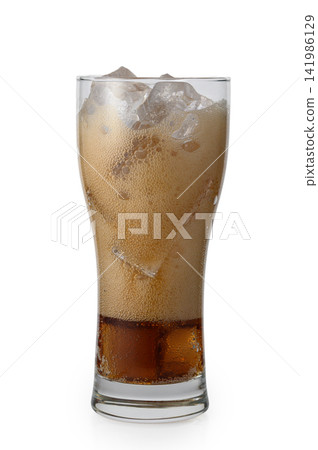 Tall Glass of Cola with Heavy Effervescence and Ice Tall Glass of Cola with Heavy Effervescence and Ice 141986129