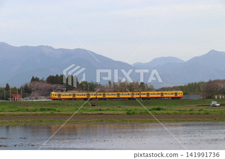 [S]山義鐵道西木線851系列車（近鐵富田⇔西藤原） 141991736