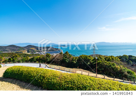 Honbushin: Spring Scenery of Kamiyama and the Seto Inland Sea 2, Okayama City, Okayama Prefecture 141991843