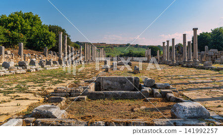 Ancient Colonnaded Main Street at the Perge archaeological site in Antalya, Turkey Ancient Colonnaded Main Street at the Perge archaeological site in Antalya, Turkey 141992257