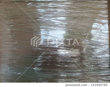 Plastic wrap transparent film reflection package Plastic wrap transparent film reflection package 141994789