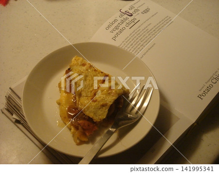 Omelette Omelette 141995341