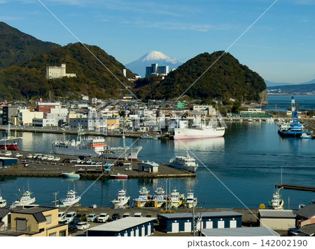 Yaizu Port, Mount Fuji, and Mount Kokuzo 142002190