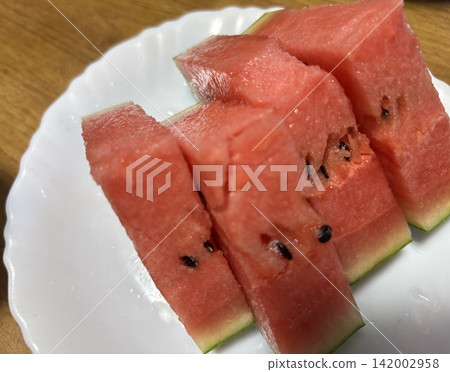 Cut watermelon Cut watermelon 142002958