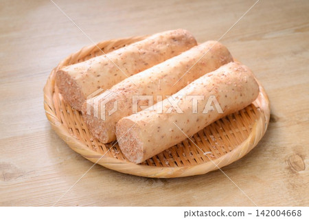 Nagaimo as a food ingredient Nagaimo as a food ingredient 142004668