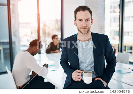 Man, business and colleagues in portrait at office with coffee, manager or leader with team. Male entrepreneur and employees in workplace for meeting or strategy, collaboration or cooperation at job Man, business and colleagues in portrait at office with coffee, manager or leader with team. Male entrepreneur and employees in workplace for meeting or strategy, collaboration or cooperation at job 142004976