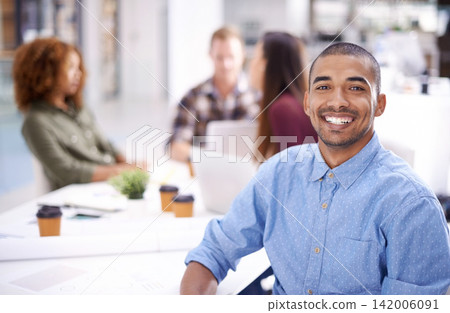 Portrait, business man and interior design meeting in creative office for teamwork, review or planning. Company, smile and male employee for collaboration, discussion or professional in workplace 142006091