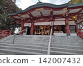 Tamagawa Asama Shrine, Denenchofu, Ota Ward, Tokyo. Dedicated to Konohanasakuya-hime. Founded during the Kamakura period. One of the Asama Shrines. The approach to the shrine is lined with numerous weirs. 142007432