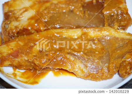 Pork meat pickled in miso Pork meat pickled in miso 142010229