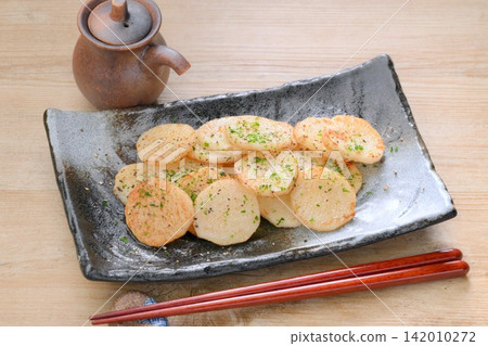 炒山藥、醬油奶油炒山藥、各種山藥料理。 142010272