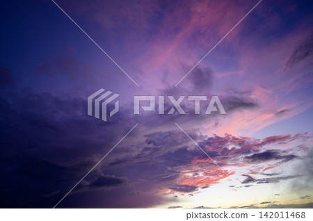 beautiful clouds at sunset 142011468