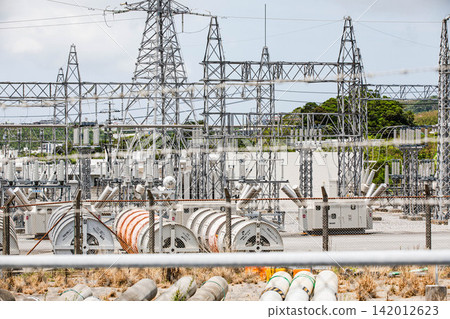 支援電力供應的變電站和輸電基礎設施 支援電力供應的變電站和輸電基礎設施 142012623