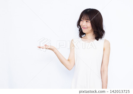 女人介紹 142013725